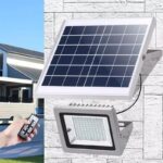 Solar flood light -100 watts