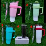 Thermo cup with straw