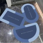 Absorbent bathroom mat