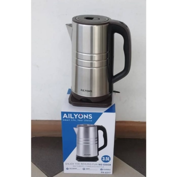 Electric jug kettle - Image 1