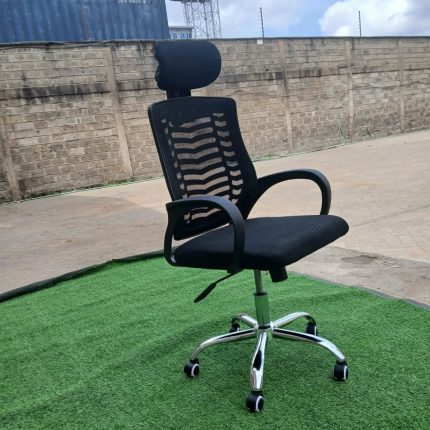 Office chair with headrest