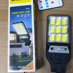 Solar steet lamp