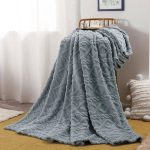 Throw blanket