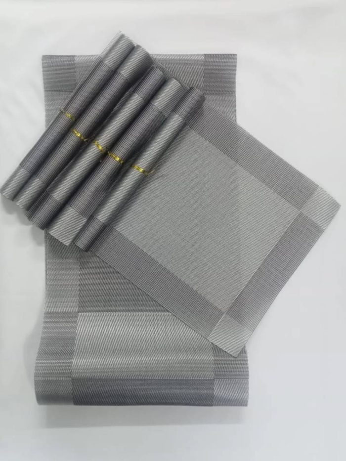 518961631_18417524053099265_9165840231186032763_n 6pc table mat set with runner - Image 1