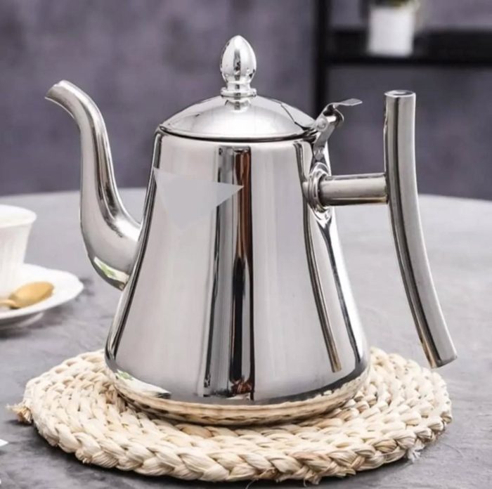 Steel kettle with infuser - Image 1