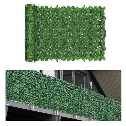 Leaf privacy fence