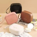 Leather pad pouch