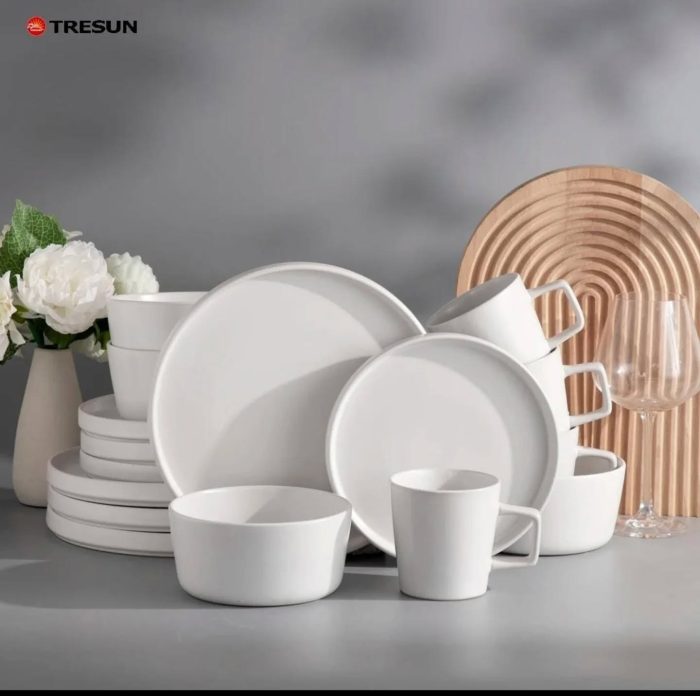 16pc dinner set  - Image 1