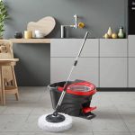 Spin mop with pedal