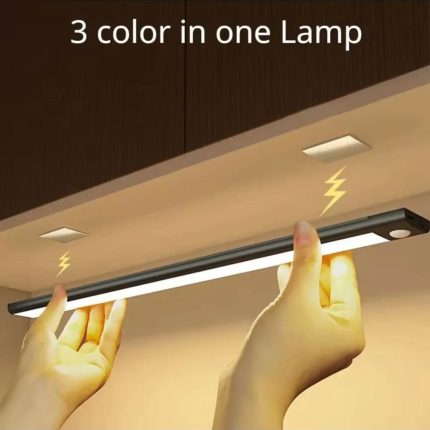 Magnetic lamp with motion sensor