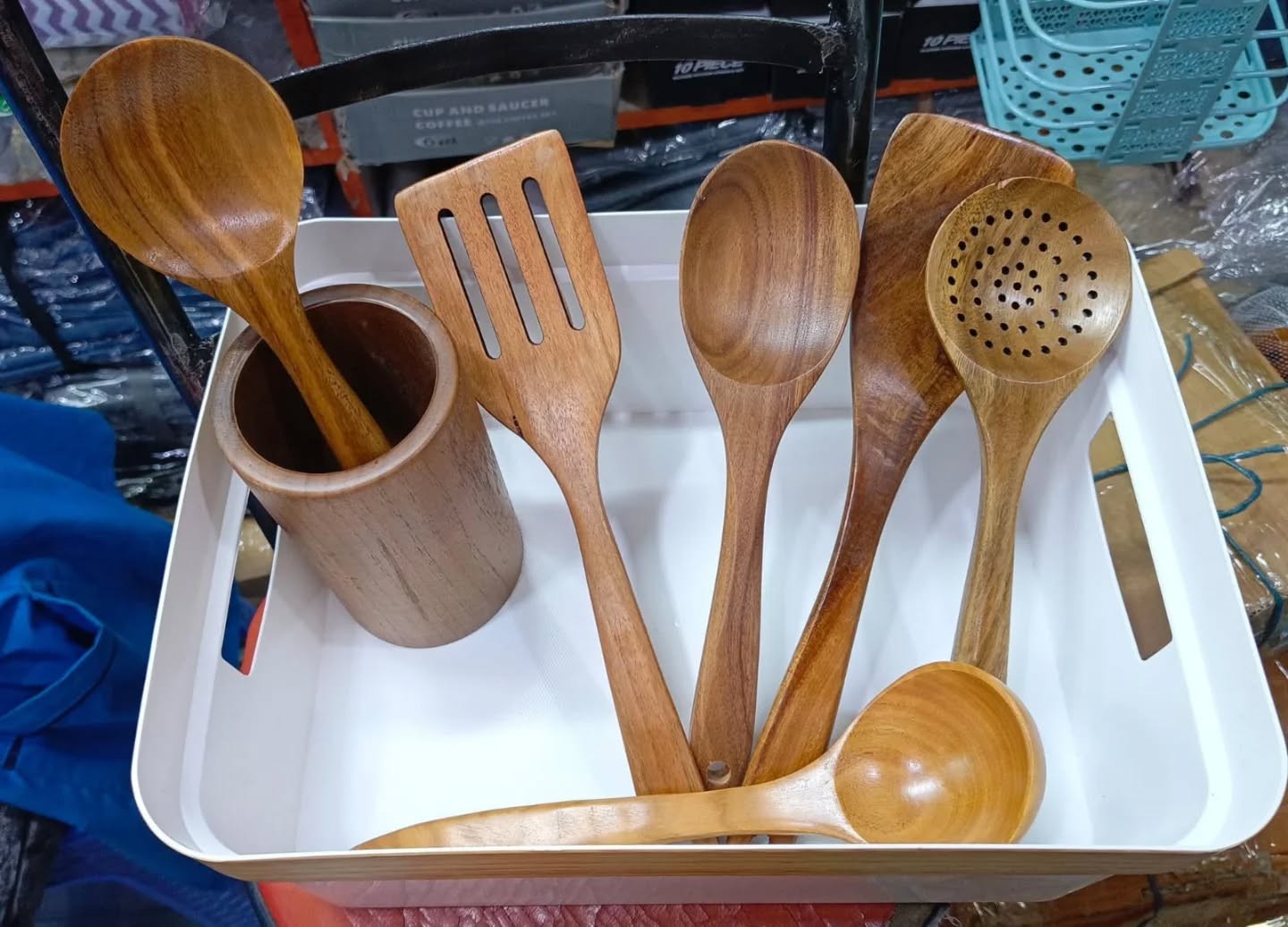 707843661_18471825310099265_665793289752149846_n (1) 6pc wooden cooking tool set - Image 1