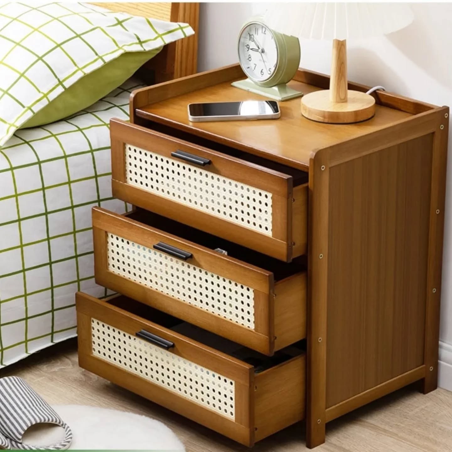 650324023_18457879384099265_2373097441538778645_n Rattan bedside cabinet - Image 1