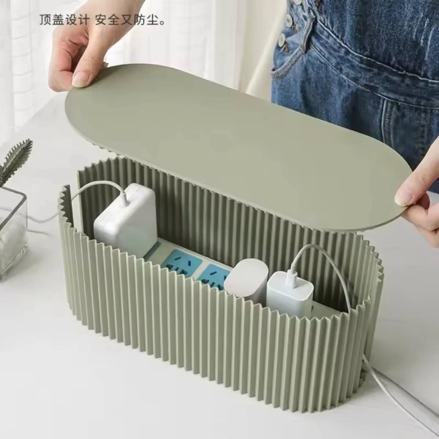 670919101_18465465319099265_8675462903642323650_n Cable organizer - Image 1