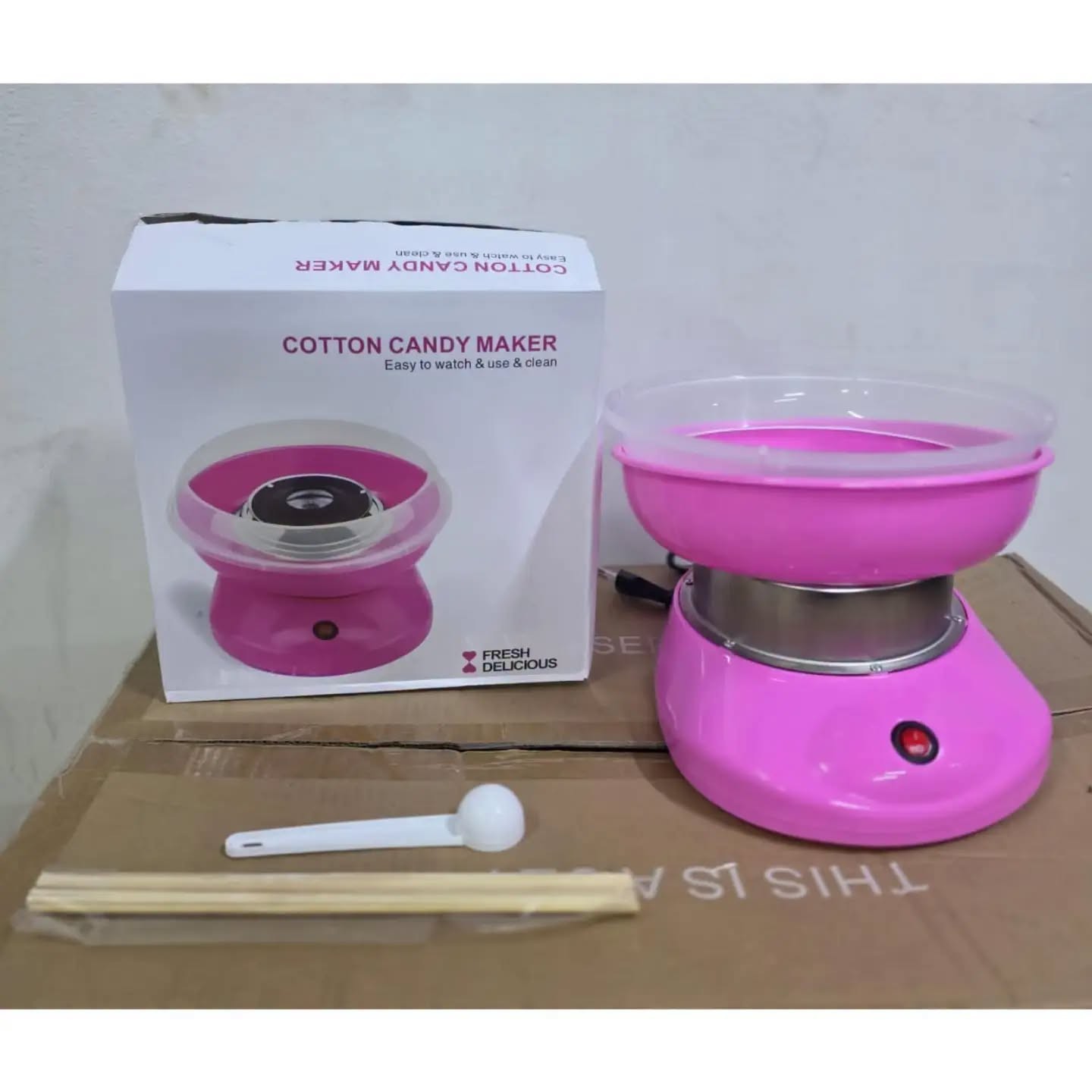 747653186_915261224191490_6744067537148132460_n Cotton candy maker - Image 1