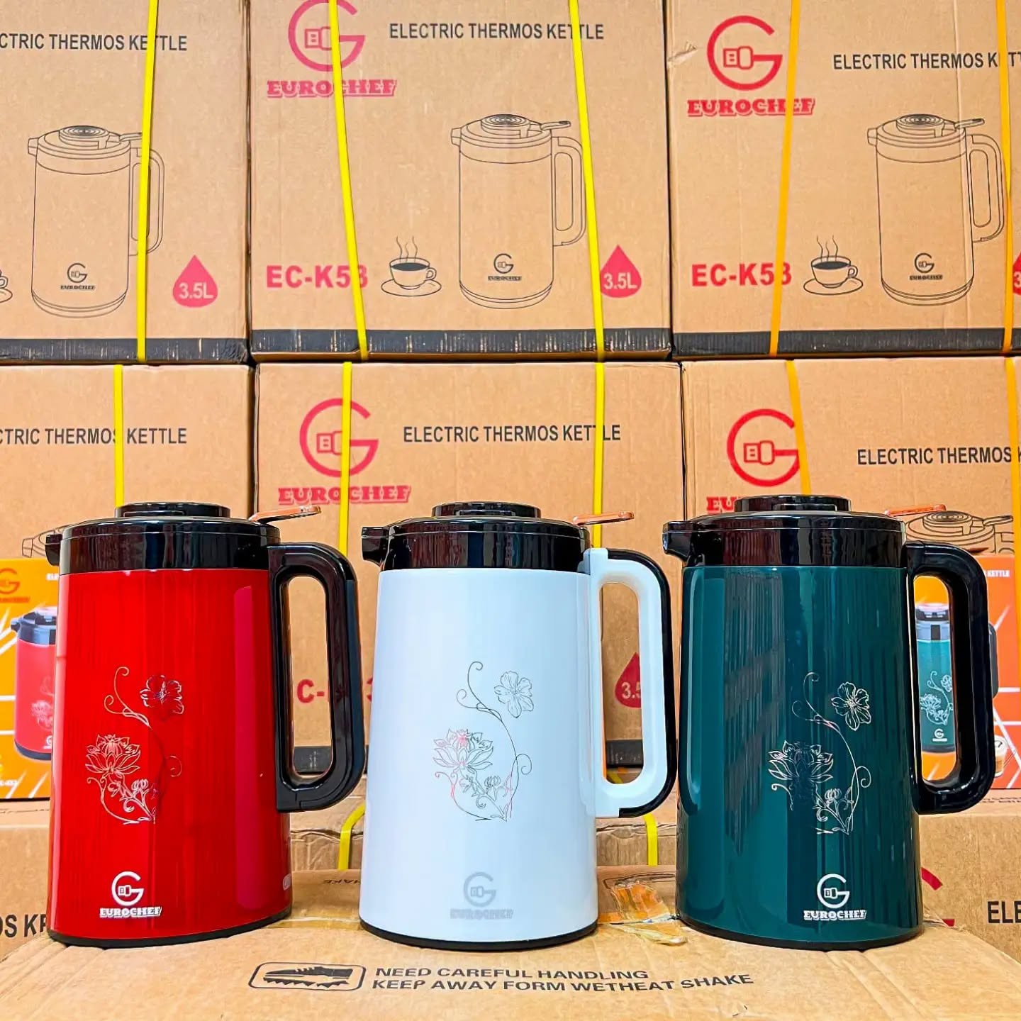 750615741_1060337266427973_5357197192207948748_n Eurochef Electric jug kettle 3.5litres - Image 1