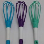 Plastic whisk