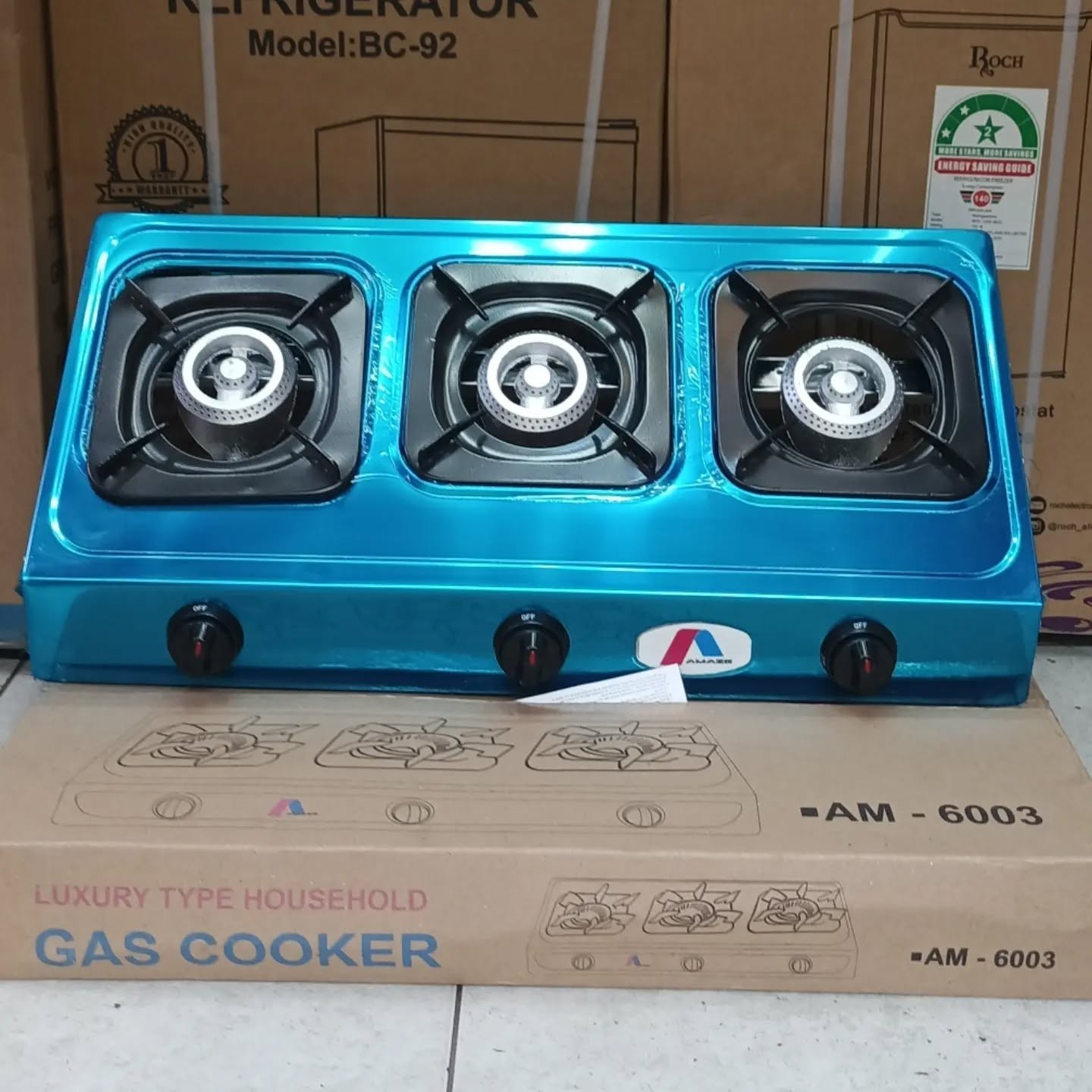 762864418_18485290921099265_2439397365692172745_n 3 burner table top gas cooker - Image 1