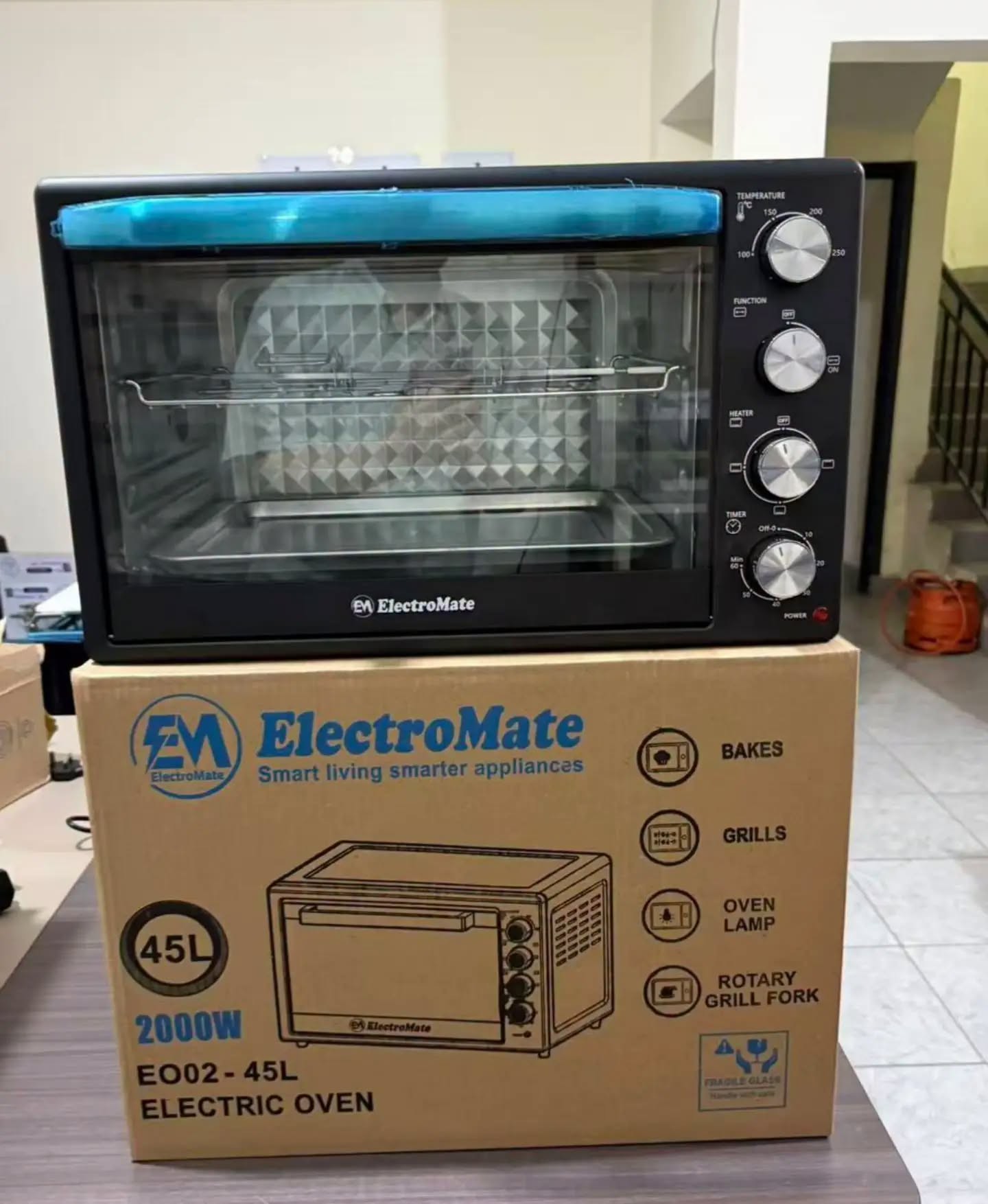 763205364_4367095370195167_434673641954235002_n ElectroMate countertop oven 45Litres - Image 1