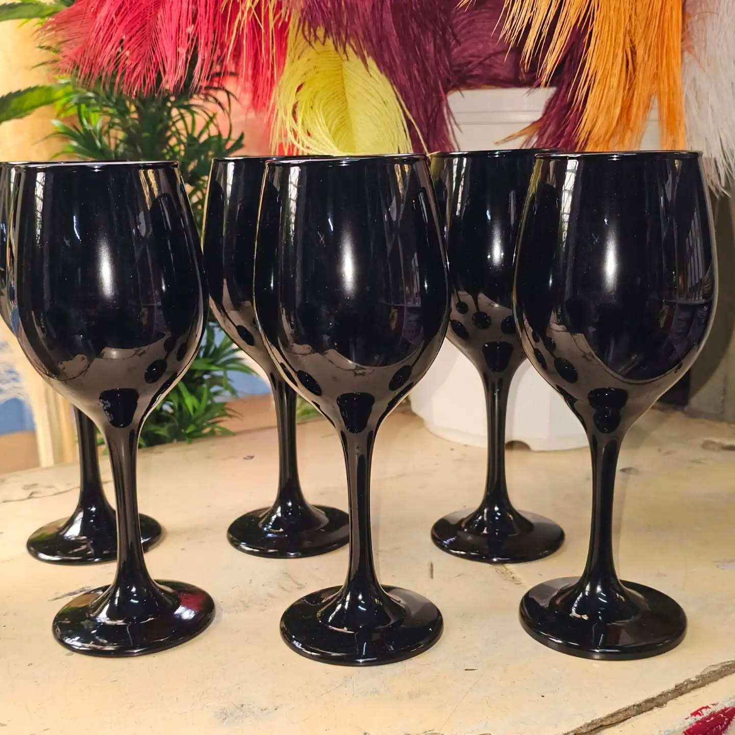 788385093_2012594326070035_2387291103620050939_n 6pc black wine glass set - Image 1