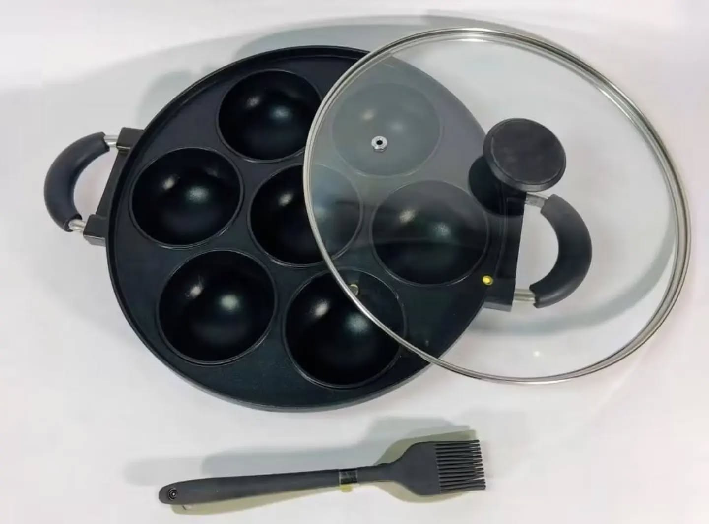 795861605_18494437243099265_7370498550155792085_n Vitumbua pan with lid - Image 1