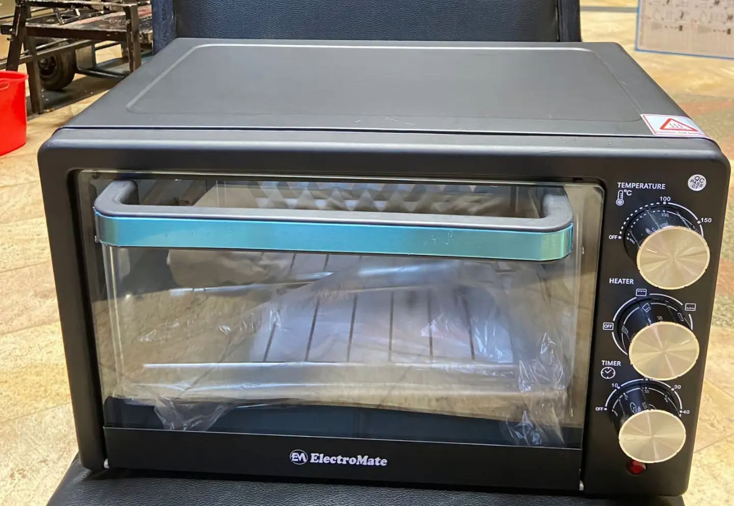 812064411_1097554879409652_1819027874129859027_n (1) Electromate counter oven 20litres - Image 1